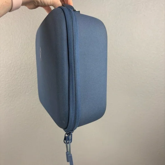 Hydro Flask Insulated Structured 5L Lunch Box - Picture 4 of 12